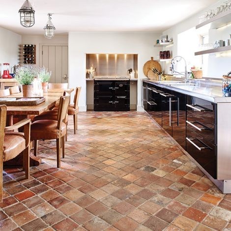 CaPietra Antique Burgundy Terracotta Floor Tile (Reclaimed Finish) Approx 150 x 150 x 25mm [7013]