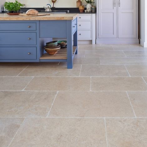 CaPietra Calcot Limestone Floor Tile (Tumbled Finish) 600 x Random x 15mm [6973]