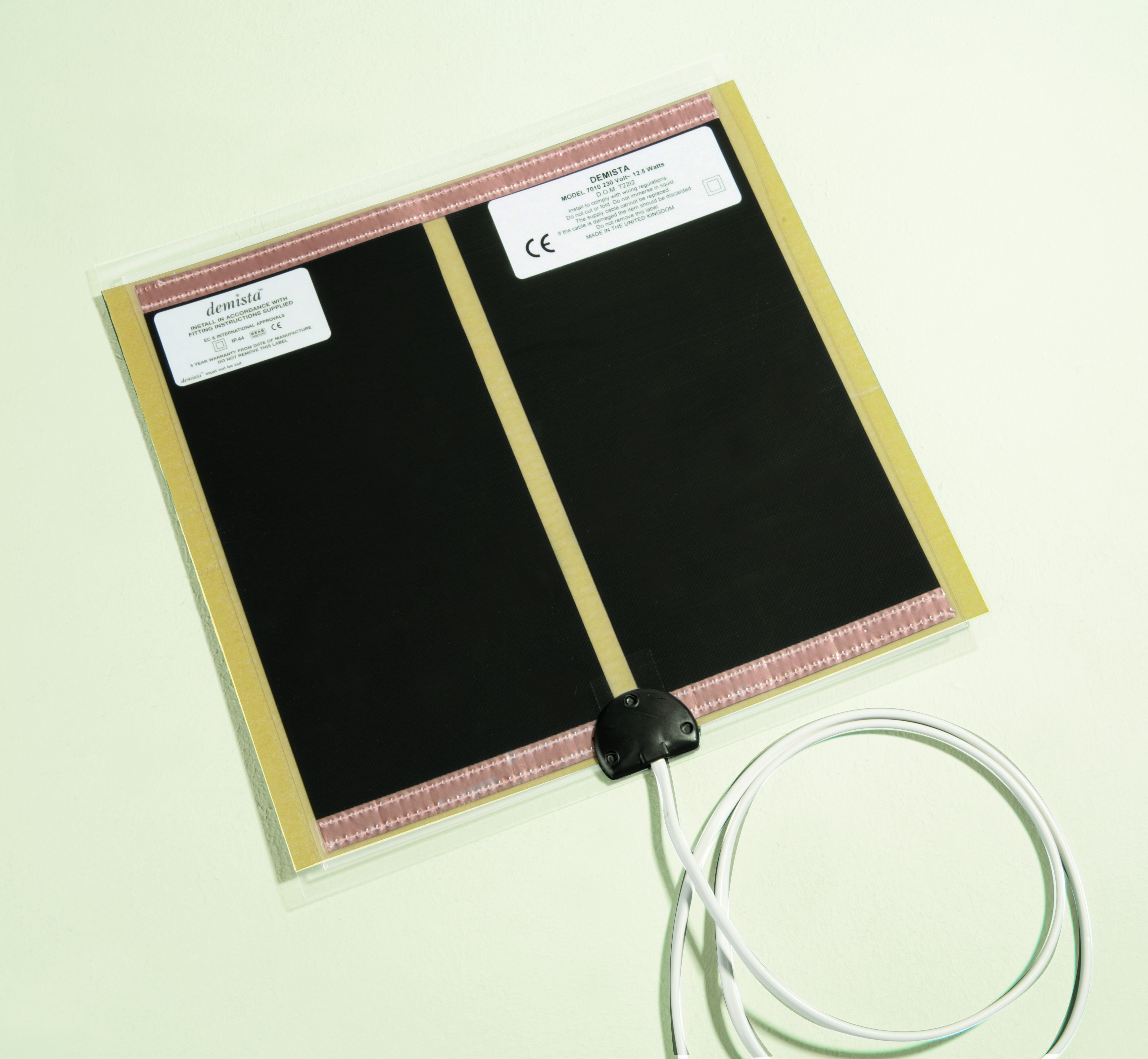 HIB 37040 Demista Pad D4 Heat Pad for Mirror