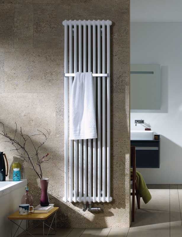 Zehnder CPV315016 Charleston Bar 3 Column Radiator 1500 x 762mm 2240w Traffic White (Standard)