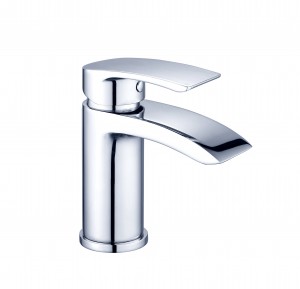 Verona Basin Mixer Tap with Waste Chrome [PLUM105747]