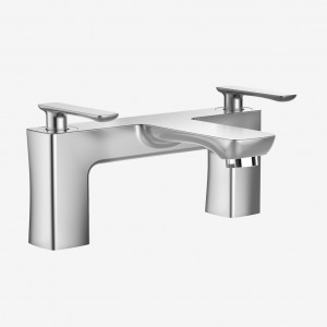 Eastbrook 93.0011 Helston Bath Filler Chrome