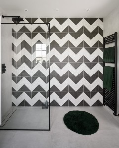 CaPietra Parisian Cafe Porcelain Floor & Wall Tile (Matt Finish) Tri Matt Black 200 x 200 x 8mm [6979]