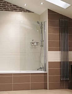 Roman - Lumin8 Fixed Bath Screen - Matt Black [V8BS13B]