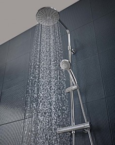 Tavistock Merit Round 2 Outlet bar Shower System [SMT1509]