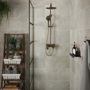 Verona Bloomberg Ceramic Wall Tile 600 x 300mm Decor Matt [P12997]